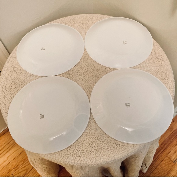 Vintage 1970’s Corelle Livingware Butterfly Gold Dinner Plates - Picture 2 of 5